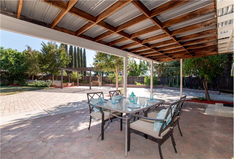 Large Covered Patio for Al Fresco Dining in Any Season!