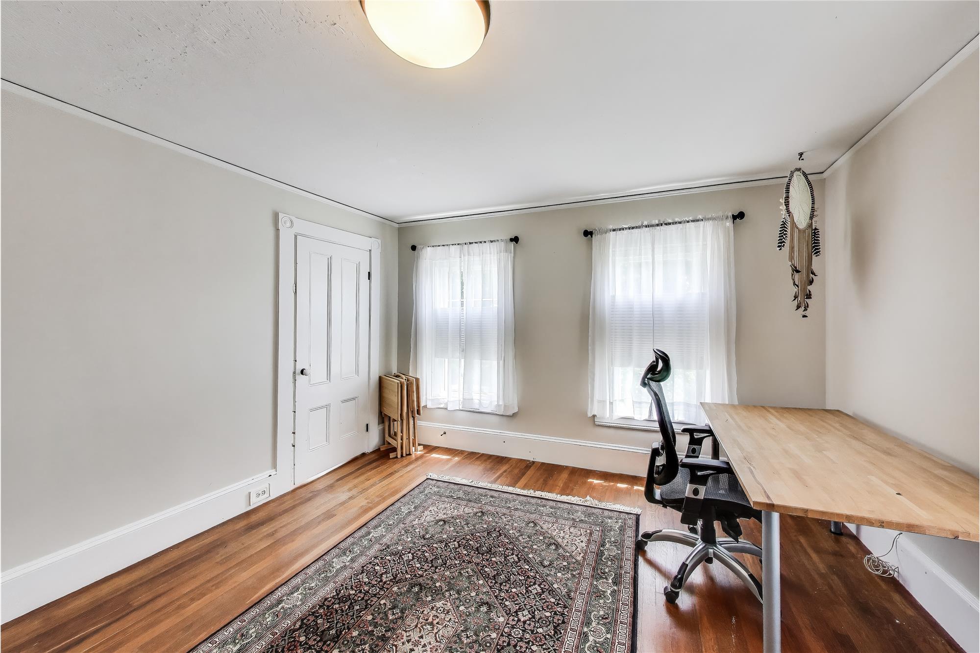 https://realbird.blob.core.windows.net/rb-photos/417-washington-st-norwood-ma-02062_O8W4T8F2_641632_638873383098894795_80x60.jpg