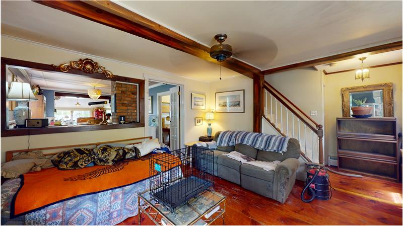 
                            Property Image 7