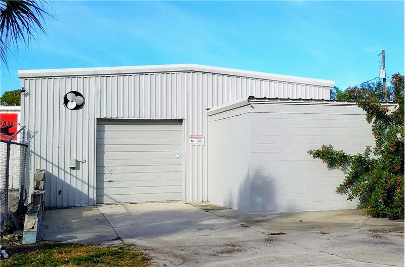 Commercial Bldg For Sale