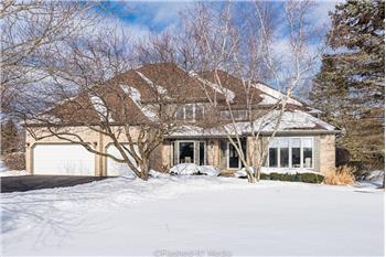 Primary listing photos for listing ID 582517