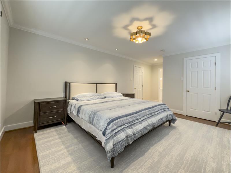 42 Greythorne Woods Circle Primary Bedroom