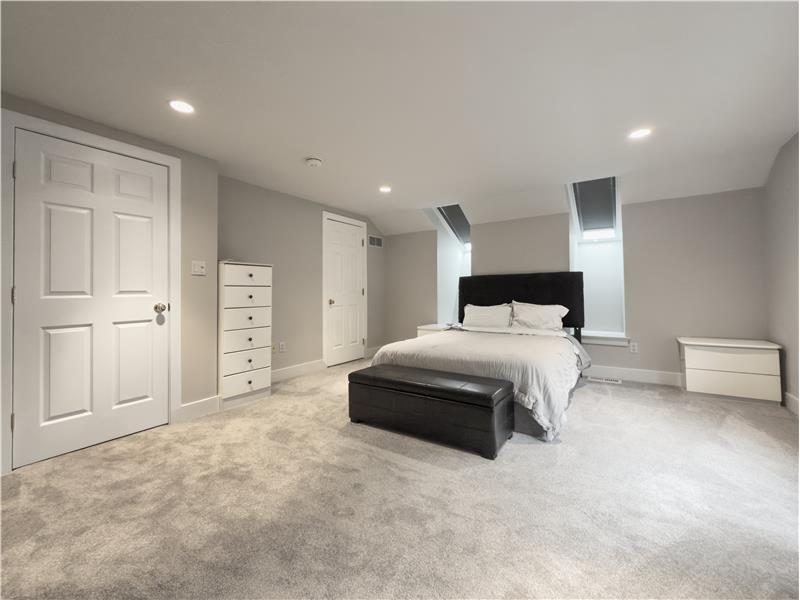 42 Greythorne Woods Circle Bedroom