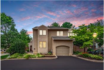 42 Greythorne Woods Circle, Wayne, PA
