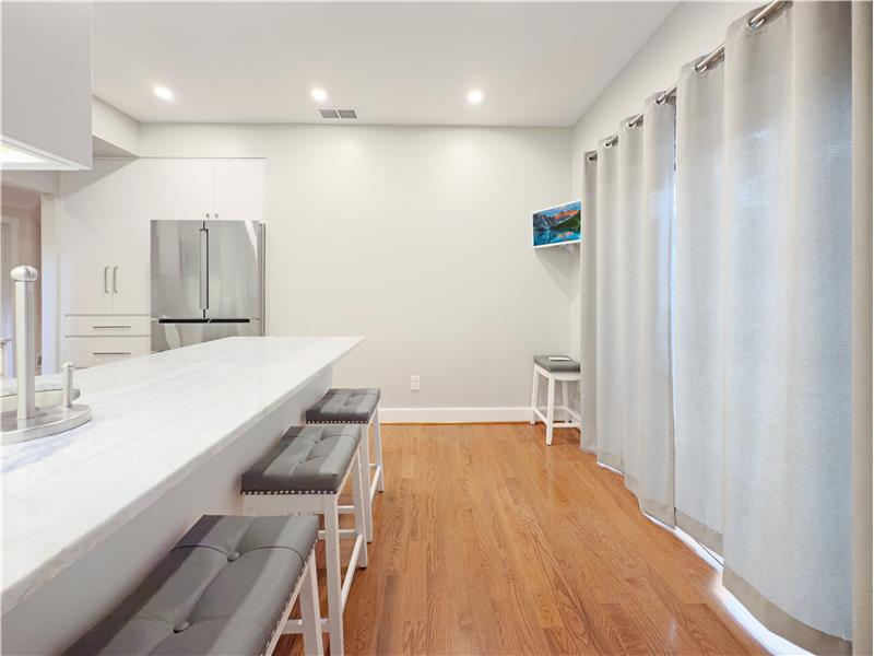 42 Greythorne Woods Circle Eat In Kitchen