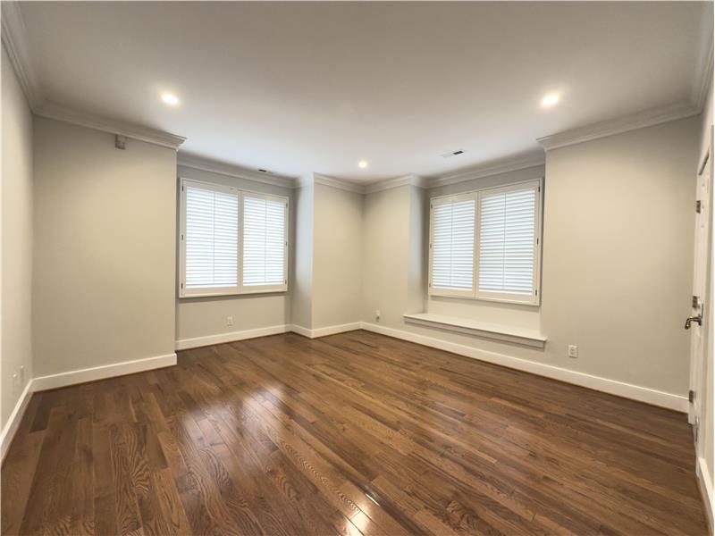 42 Greythorne Woods - Bedroom