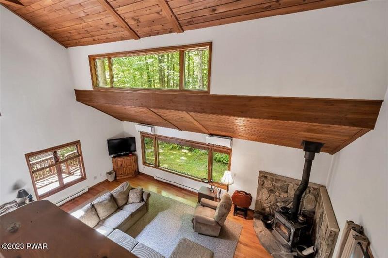 Loft-Over looking LR