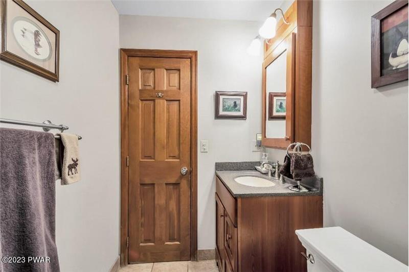 Hall Bath Main Level