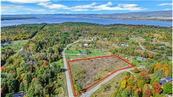 42 Wagon Drive, Dunrobin, ON