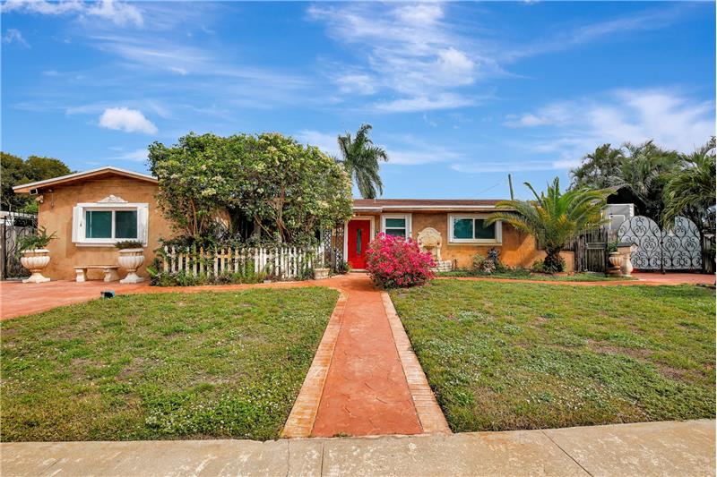 421 NW 77th WAY