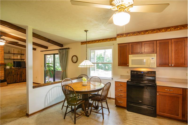Eat In Kitchen