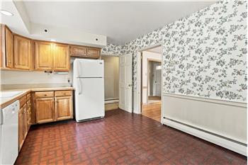 427 Old Eagle School Rd - Kitchen