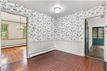 427 Old Eagle School Rd - Kitchen