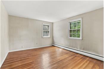 427 Old Eagle School Rd - Bedroom