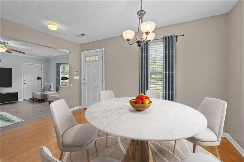 Great open floor plan for entertaining and daily living