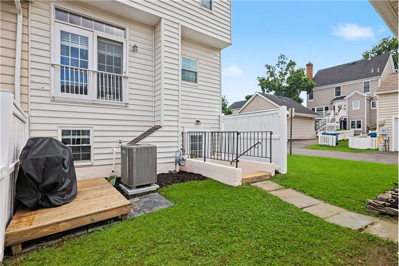 
                                Property Image 81