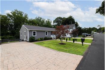 43 Walter St, West Haven, CT