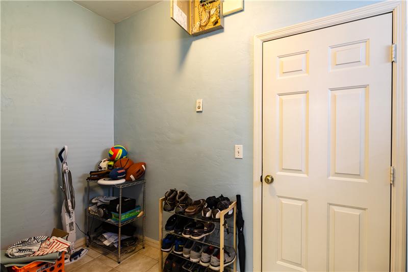 Laundry Storage Room