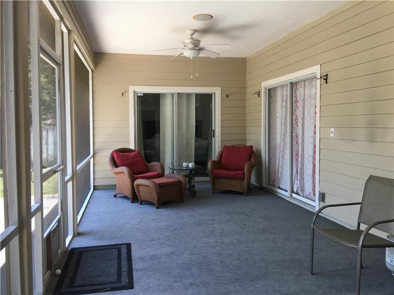 3 Way access to Patio