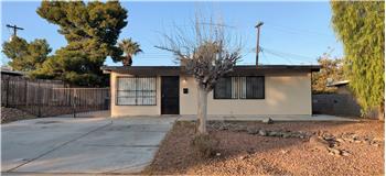 Primary listing photos for listing ID 556549