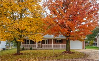 Primary listing photos for listing ID 526373