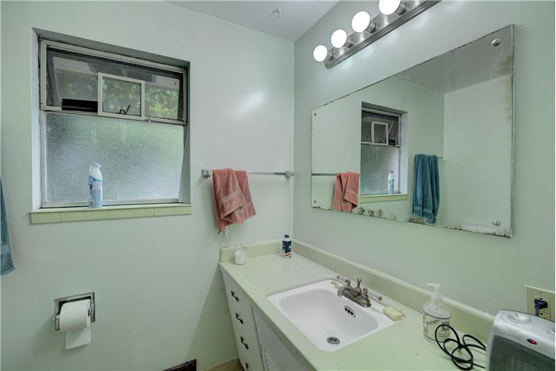 Upstairs full bath, with tub/shower - has been updated