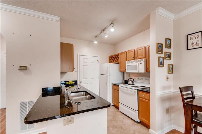 Lots of counter space!