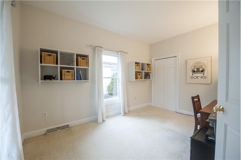 437 E Franklin Street Main Floor Office