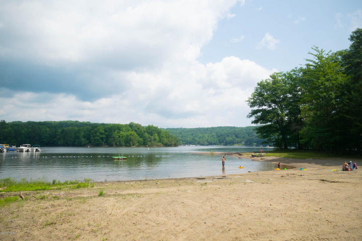 Beach on Lake Wallenpaupack