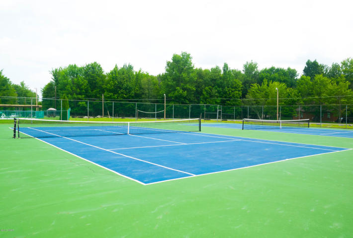 Tennis Courts