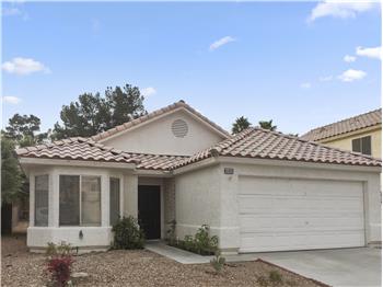 Primary listing photos for listing ID 583381