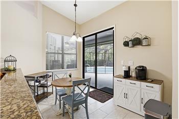 Breakfast Room to Pool