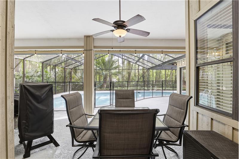 Pool Lanai Area