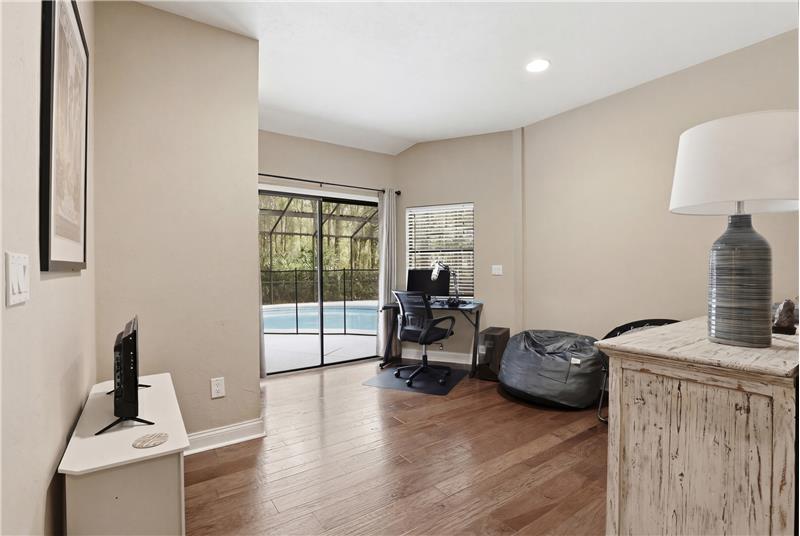 Flex Room Open to Pool Lanai