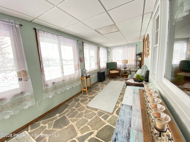 3-Season Sun room or mud room