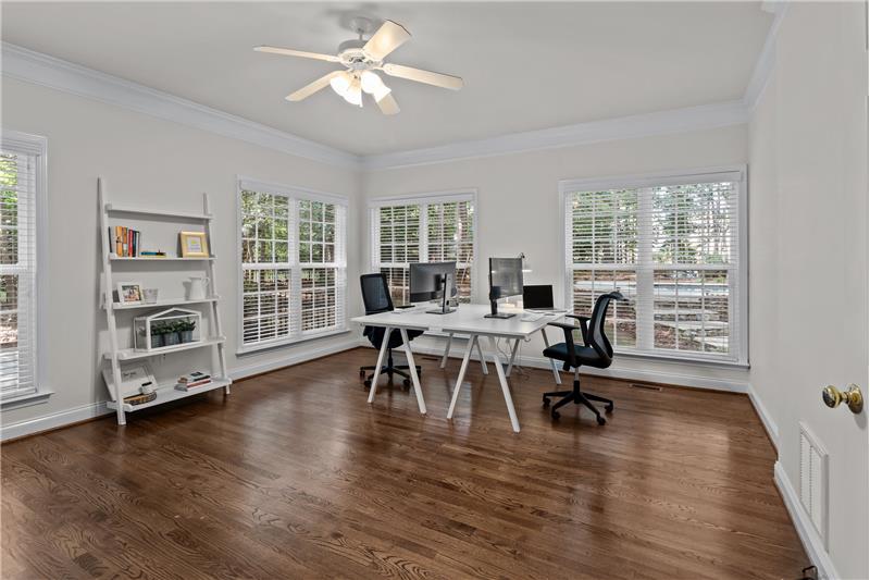 Large flex room on main floor: use as second home office, playroom, exercise room, crafts room, sunroom