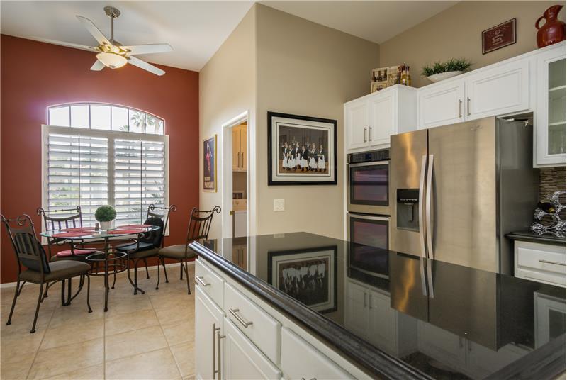 Inviting Breakfast area