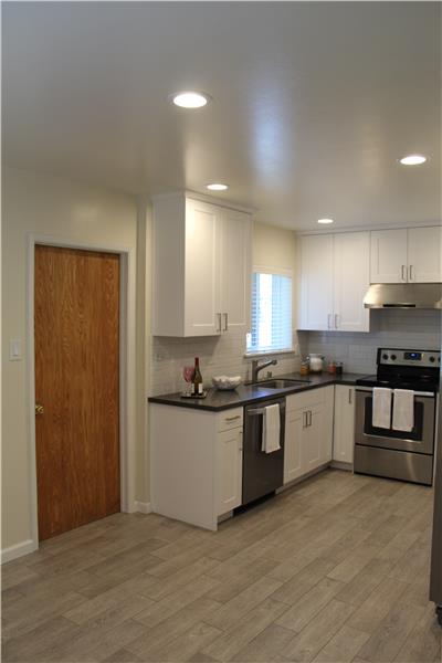 Kitchen - Renovated in 2019