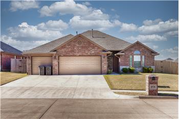 4536 Oasis Ct, Yukon, OK