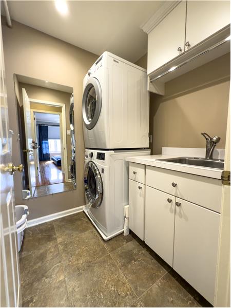 459 Chandlee - Laundry 