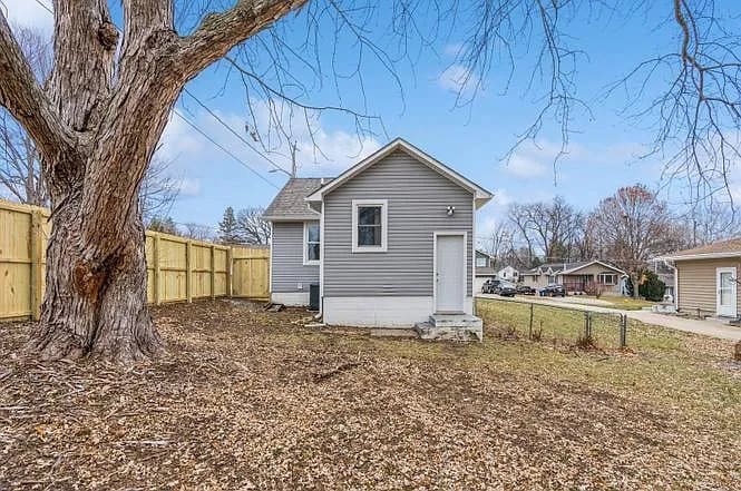 
                            Property Image 18