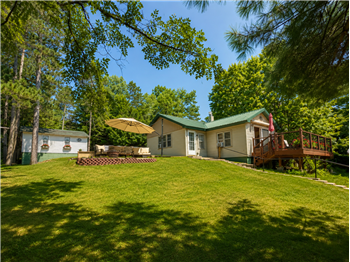 4608 Avery Drive, Traverse City, MI