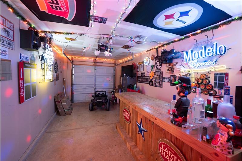 Man Cave includes accessories