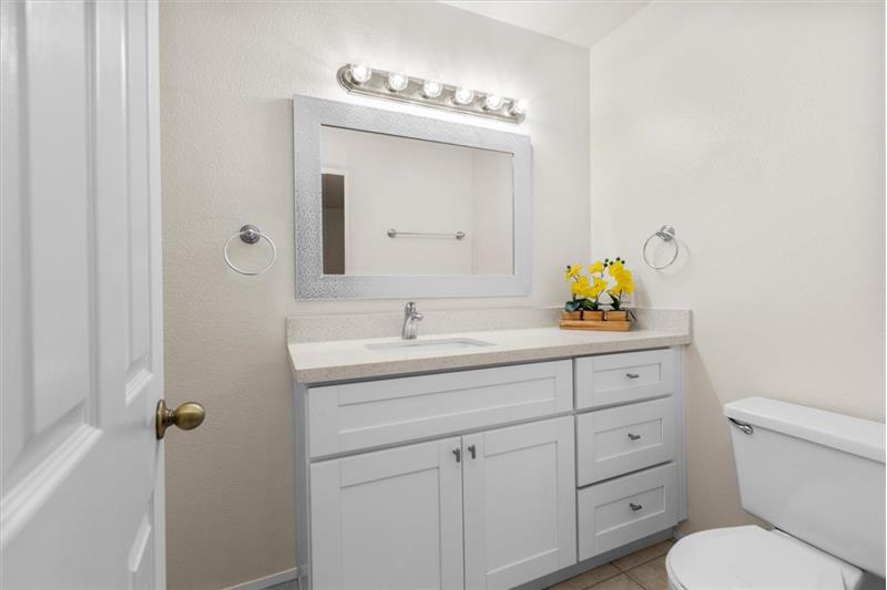 Master Bath with tub