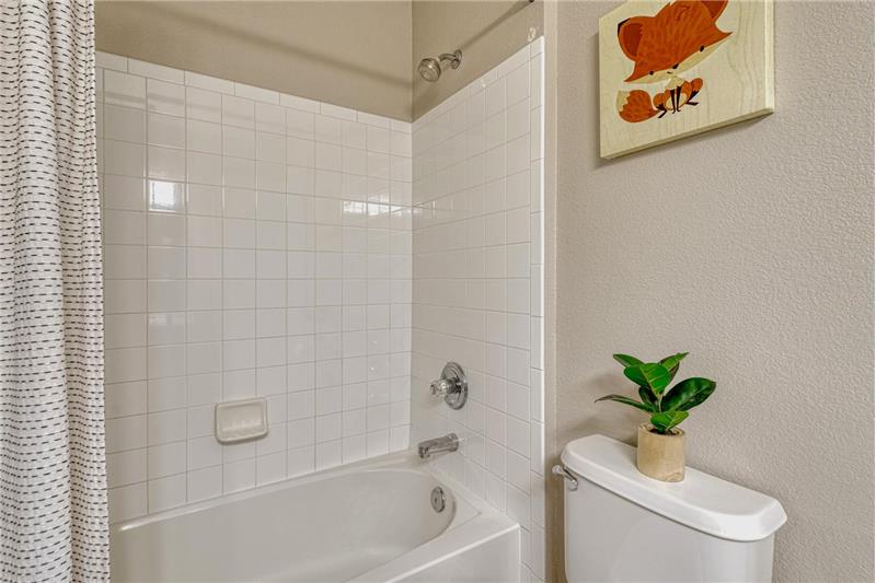 Upper Level Full Bathroom.