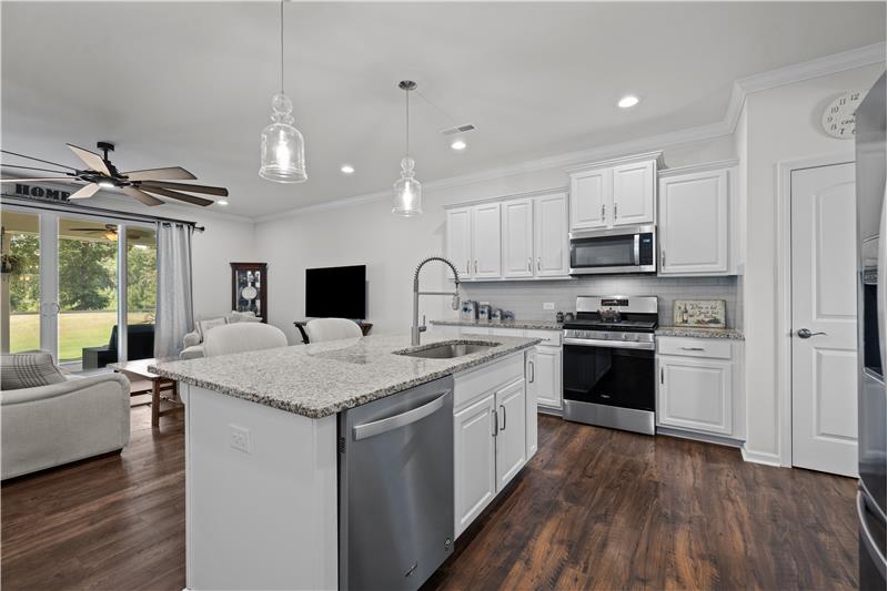 Nicely appointed kitchen with island