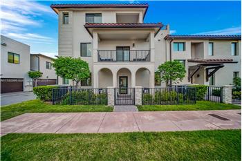 Primary listing photos for listing ID 640701