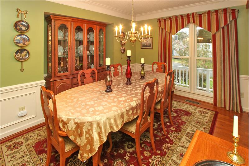 Alcove for china cabinet in formal dining room