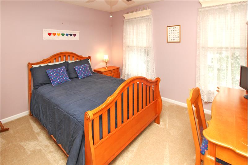 Secondary bedroom