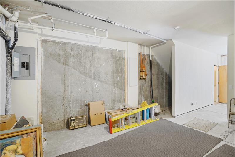 Reverse view of unfinished basement with 9-foot ceiling
